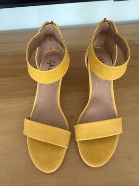 Style & Co. Yellow Ankle-Strap Block Heel Sandals